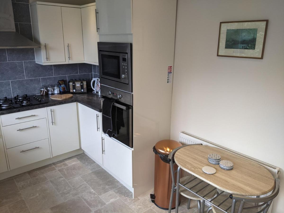Fieldside View Sleeps 7 Village Near Whitby Sleights Bagian luar foto