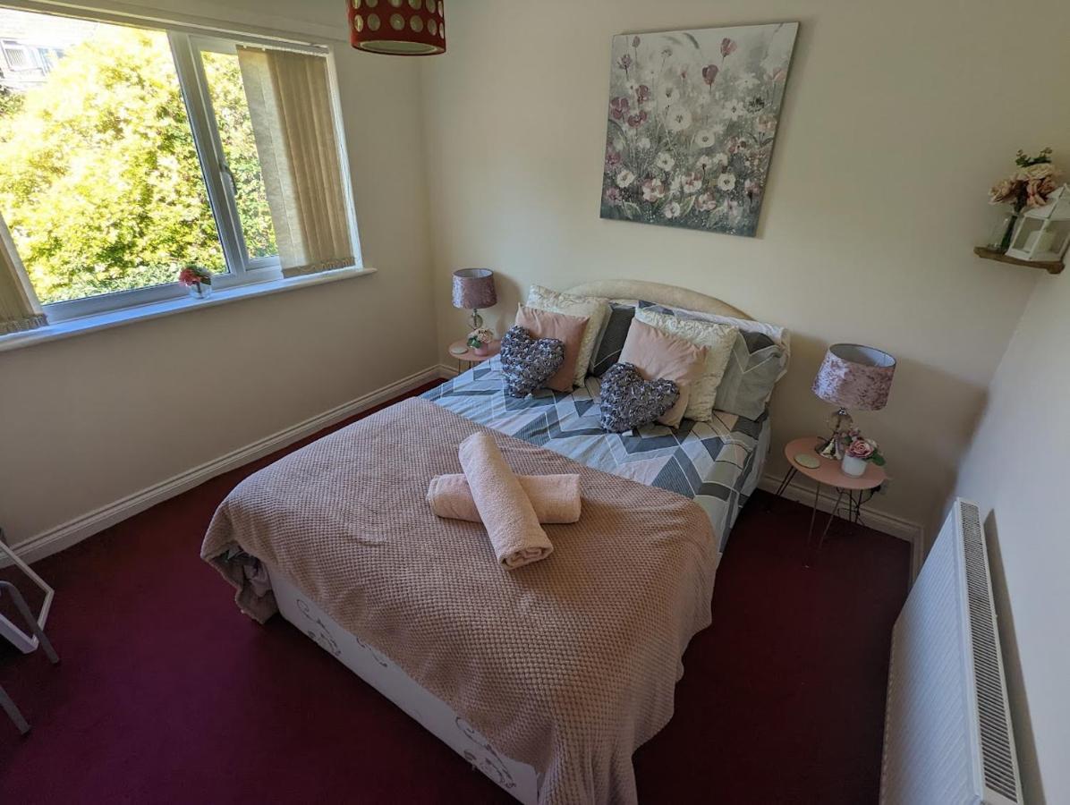 Fieldside View Sleeps 7 Village Near Whitby Sleights Bagian luar foto