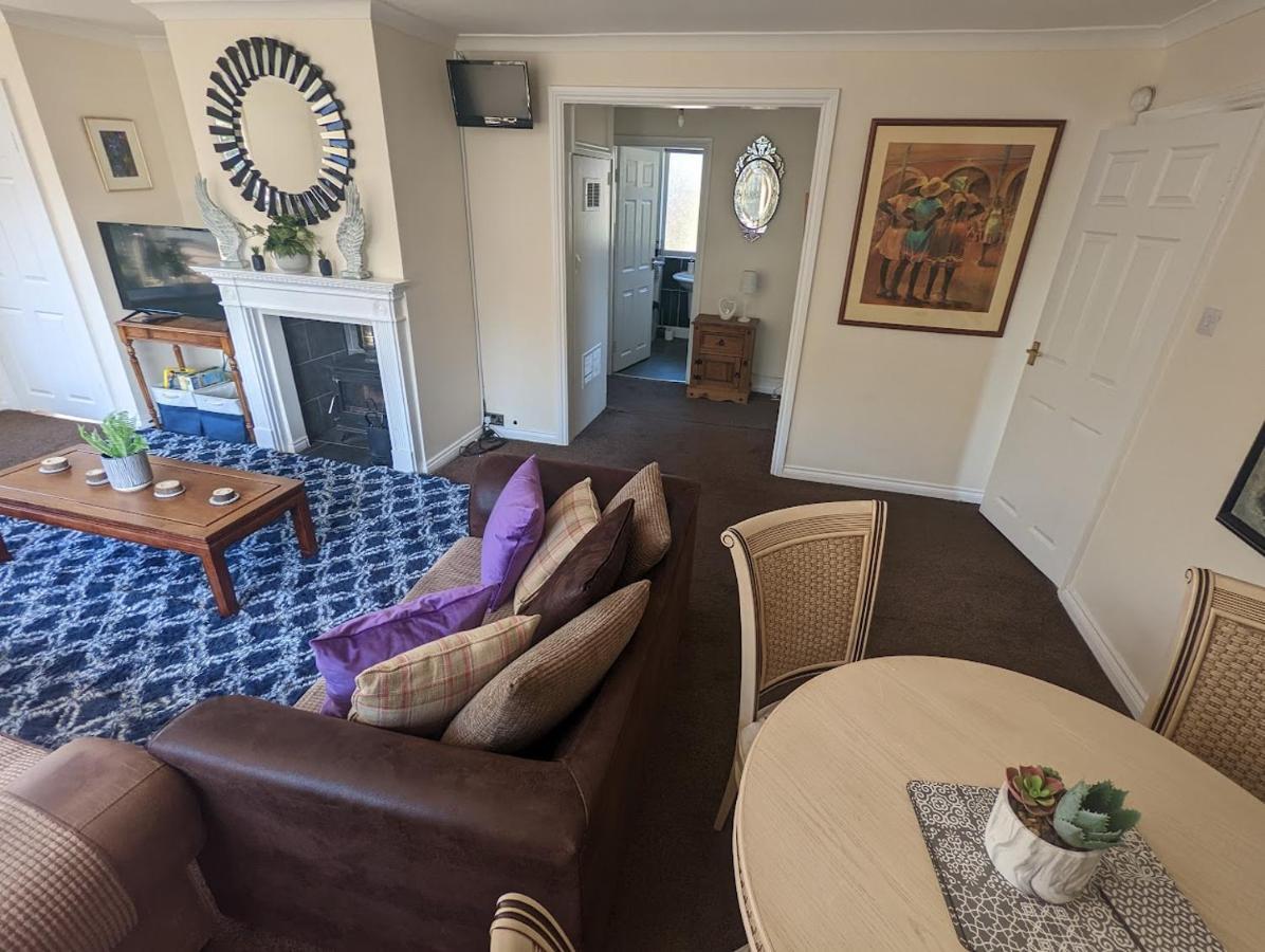 Fieldside View Sleeps 7 Village Near Whitby Sleights Bagian luar foto